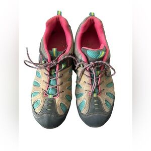 Merrill Hiking Boots 6W